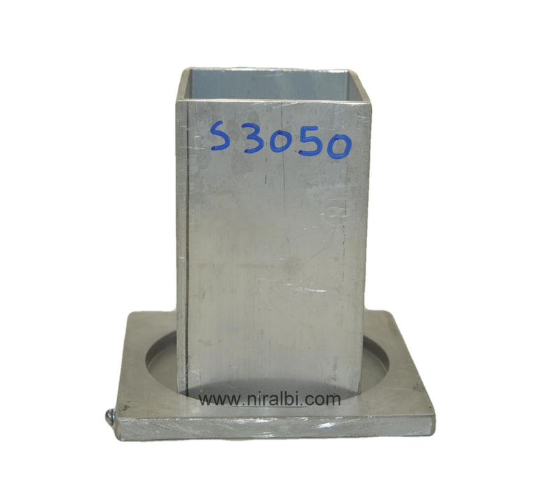 Niral's Geometry Aluminum Square Dia 3 inch - Ht 5 inch