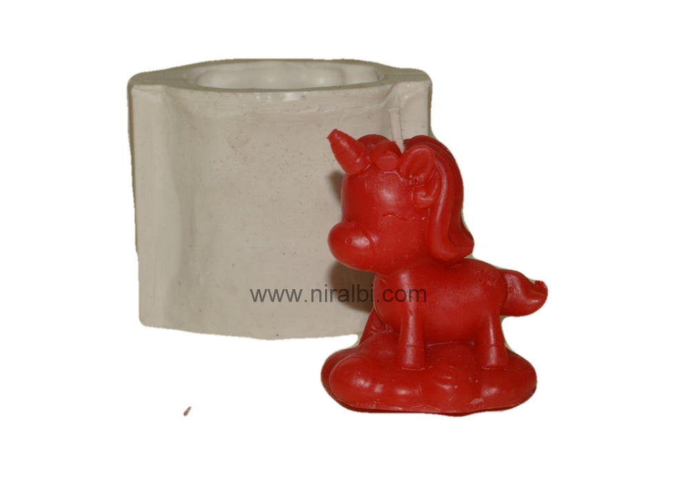 CL - Standing Unicorn Silicone Candle Mould, SL690