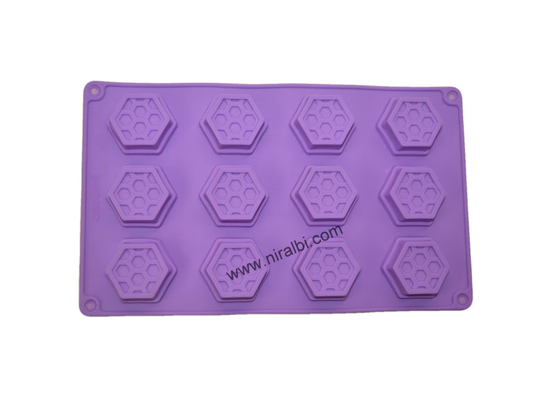 Small Bee Hive 12 in 1 Silicone Mould - SP32241