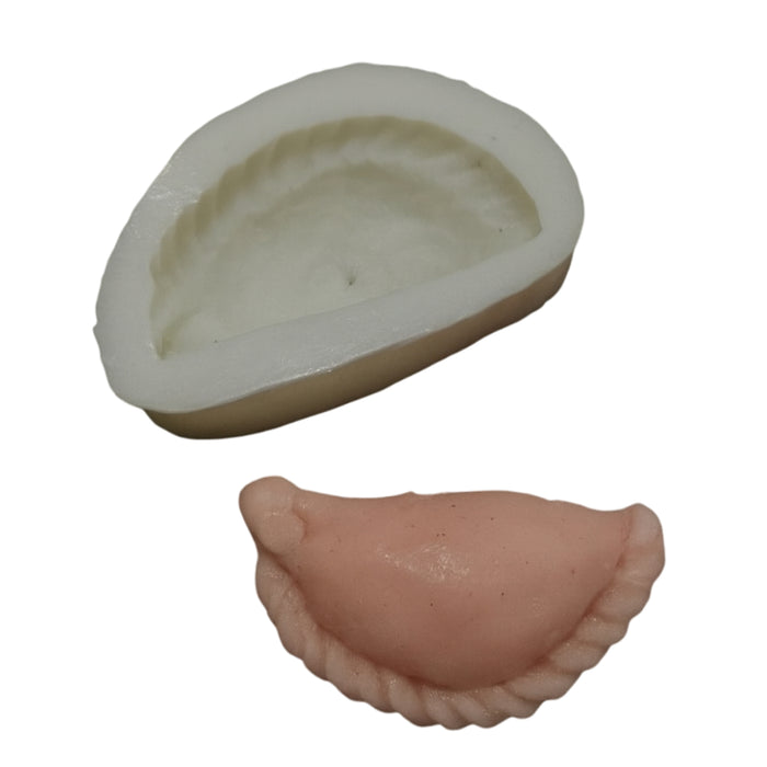 Silicone Candle Mould – HBY1039 Traditional Gujiya Shape